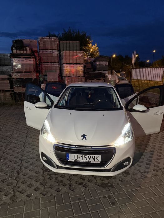Peugeot 208 1,2