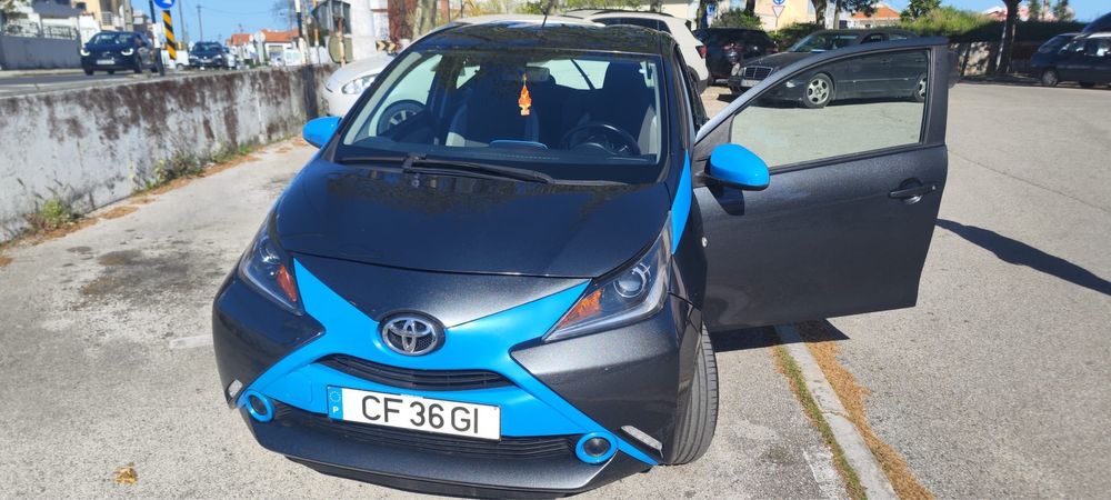 TOYOTA Aygo 1.0 X
