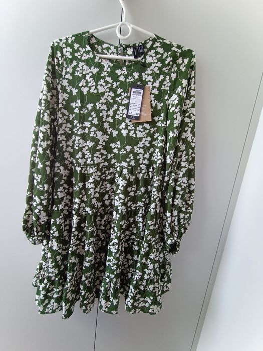 Sukienka damska Vero Moda XS nowa