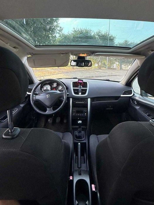 Peugeot 207 SW 1.6 HDi 110 cv | Teto panorâmico — photo 5