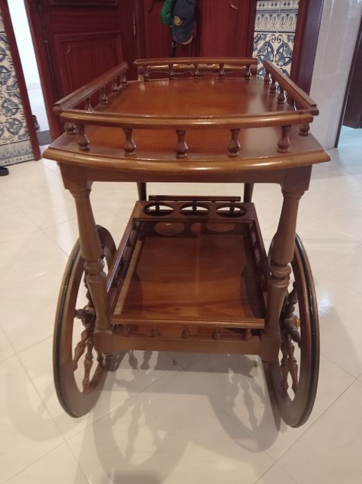 Carrinho de chá vintage