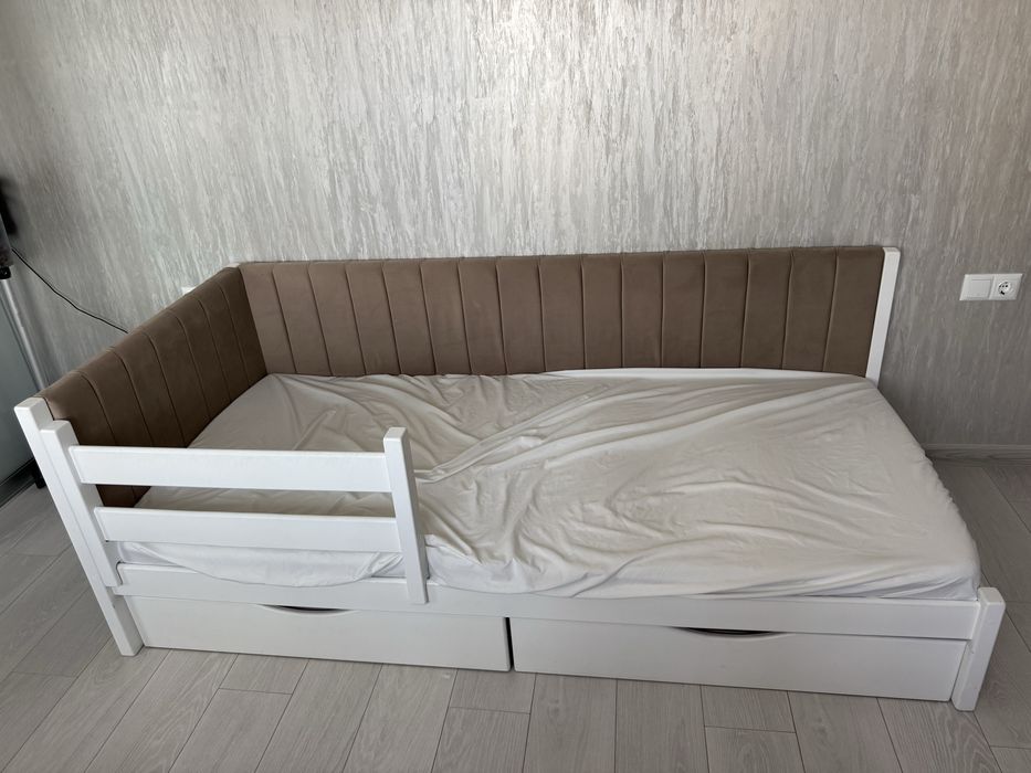 Продається дитяче ліжечко