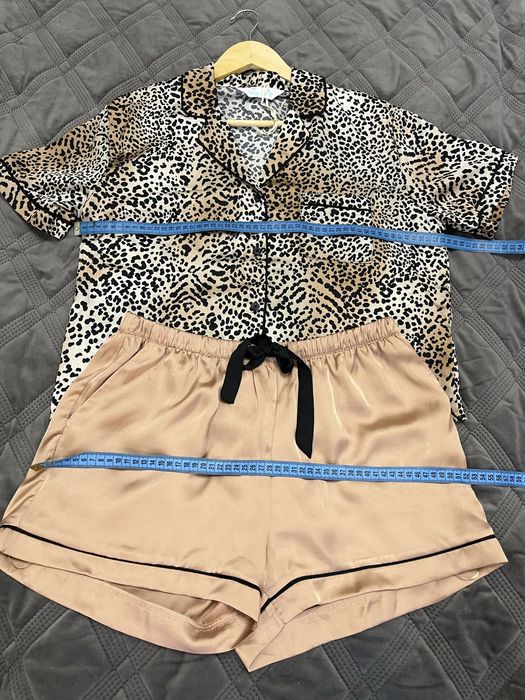 піжами від primark S сатинові