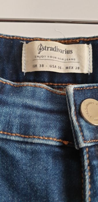 Jeans stradivarius