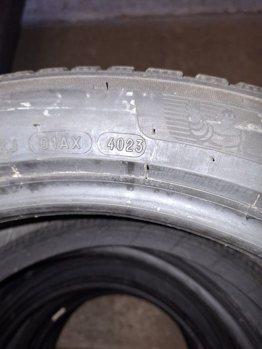 Opony wielosezonowe Michelin 18"