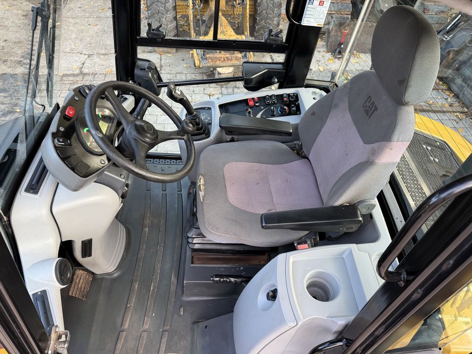 Ładowarka przegubowa kołowa Caterpillar CAT 908M z Niemiec bez DPF