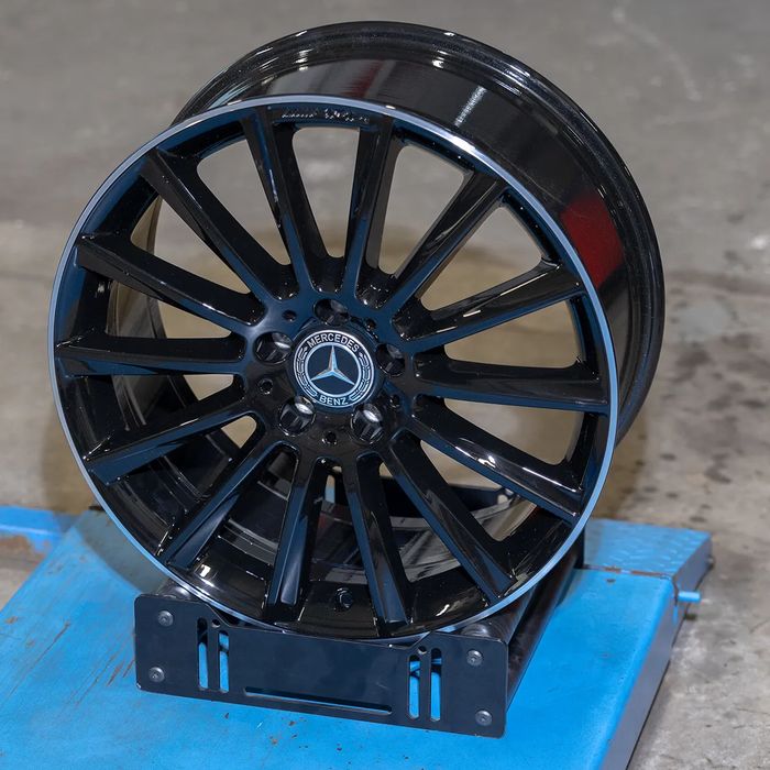 ORYGINALNE Felgi Mercedes 19" Klasa C CLA GLK