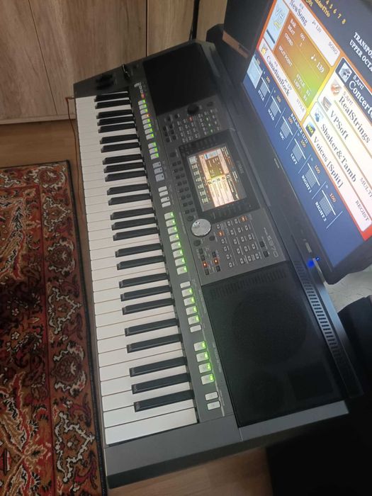 Yamaha PSR - S970