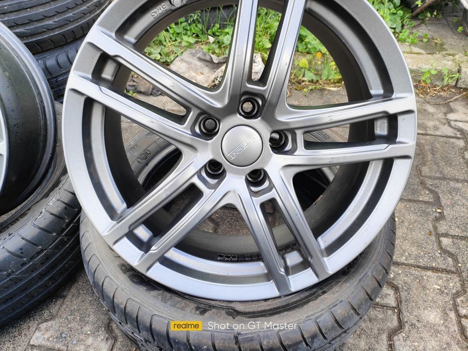 Felgi aluminiowe DEZENT 7.5JX18 5X108
