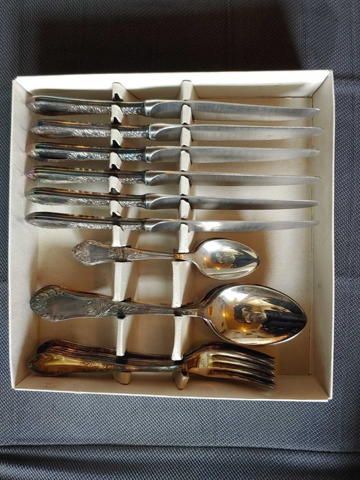 Sztućce posrebrzane