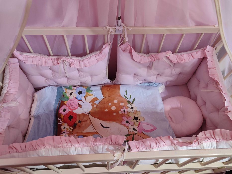 Дитячий набір в ліжечко