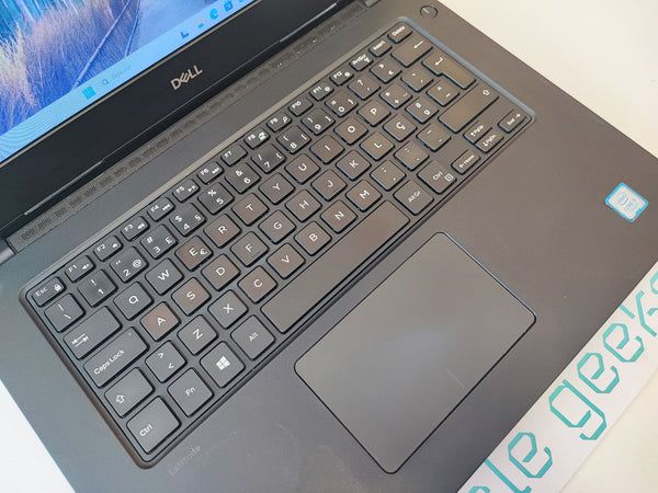 Dell Latitude 3480 i5 7200U 8GB RAM 240GB SSD Teclado PT Bateria Nova Win 11 Estado: Muito Bom - B