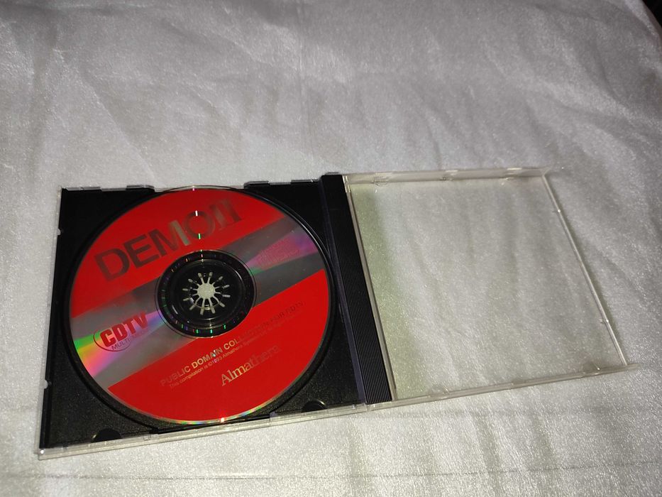 Amiga Commodore CDTV dysk cd Demo II Public Domain Collection