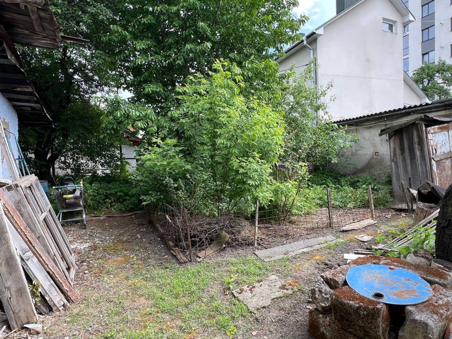 Земельна ділянка в центрі міста
