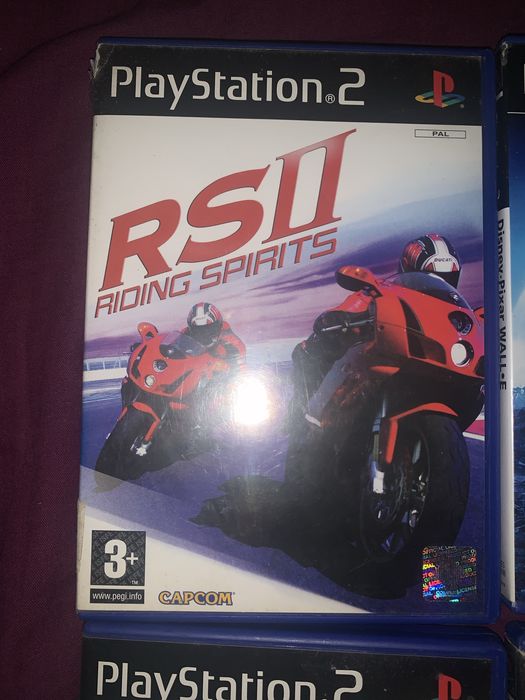 Todos esses jogso de ps2 por 20€ e um comando de graça