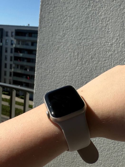 Apple watch SE( Praktycznie nie noszone )