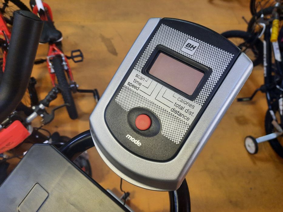 Bicicleta de spinning bh promocaoo