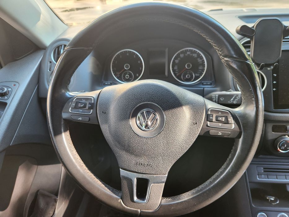 Фольксваген тігуан Tiguan 2016 повний привід газ  автомат Айсін