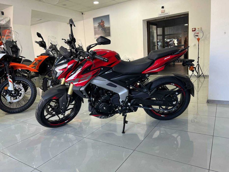 Bajaj Pulsar NS400 2026 року