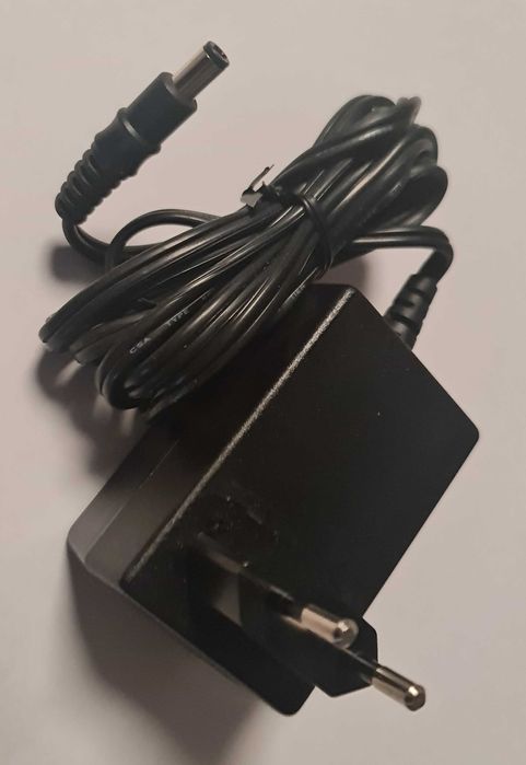 BSA-16-105 Transformer, Output 5V 2.4A64551264657666121