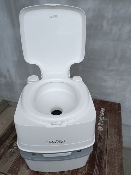 Біо туалет кімнатний