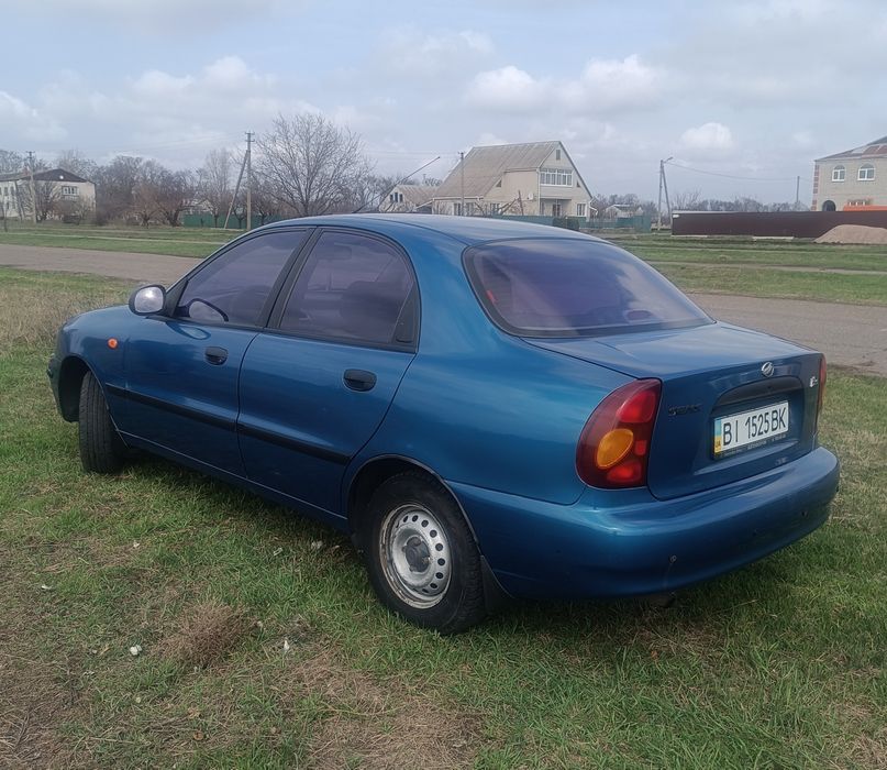 Автомобіль ЗАЗ Сенс