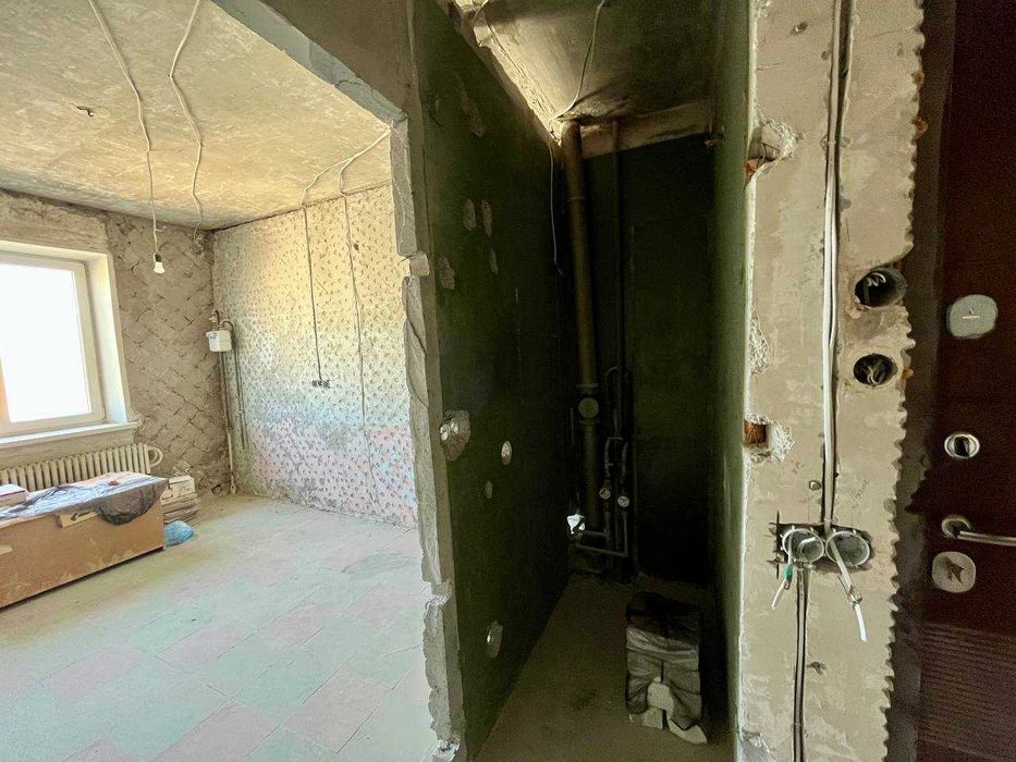 Продається 3-кімнатна квартира Хортицьке шосе