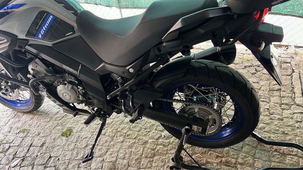 Suzuki V-Strom 650 de 2022