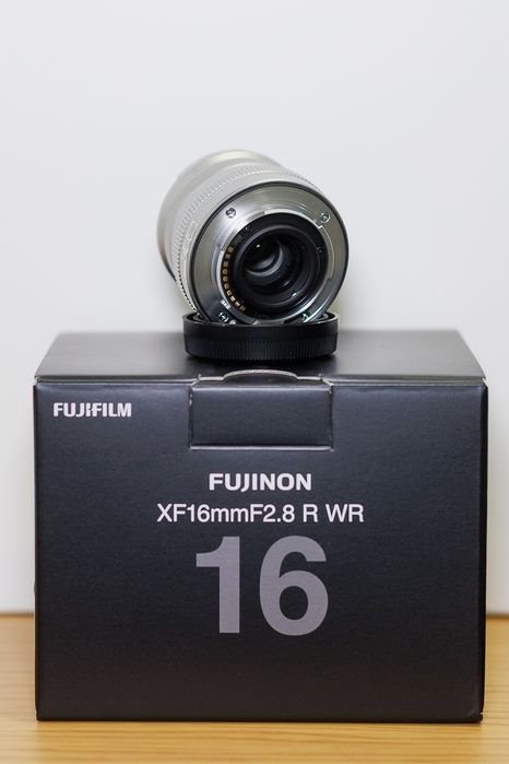 Fujifilm XT2 + Fujinon 16mm 2.8 R WR