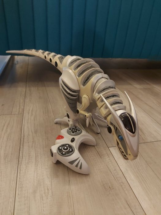 Dinozaur interaktywny
