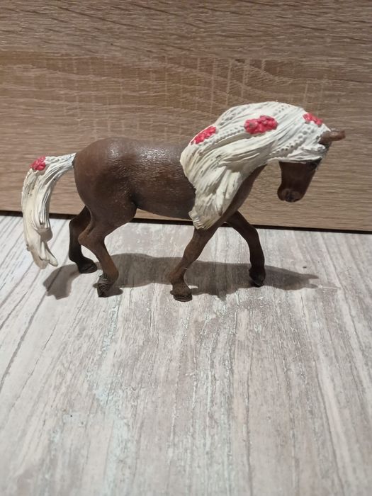 Figurka koń Schleich