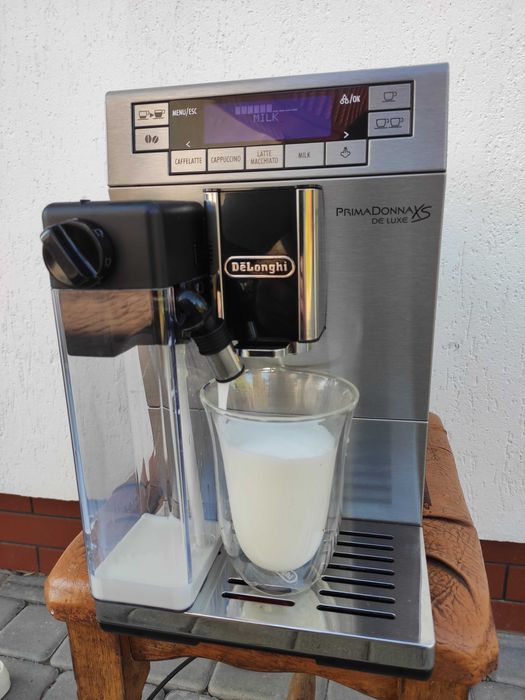 Кавомашина кофемашина Delonghi Primadonna XS ETAM 36.365