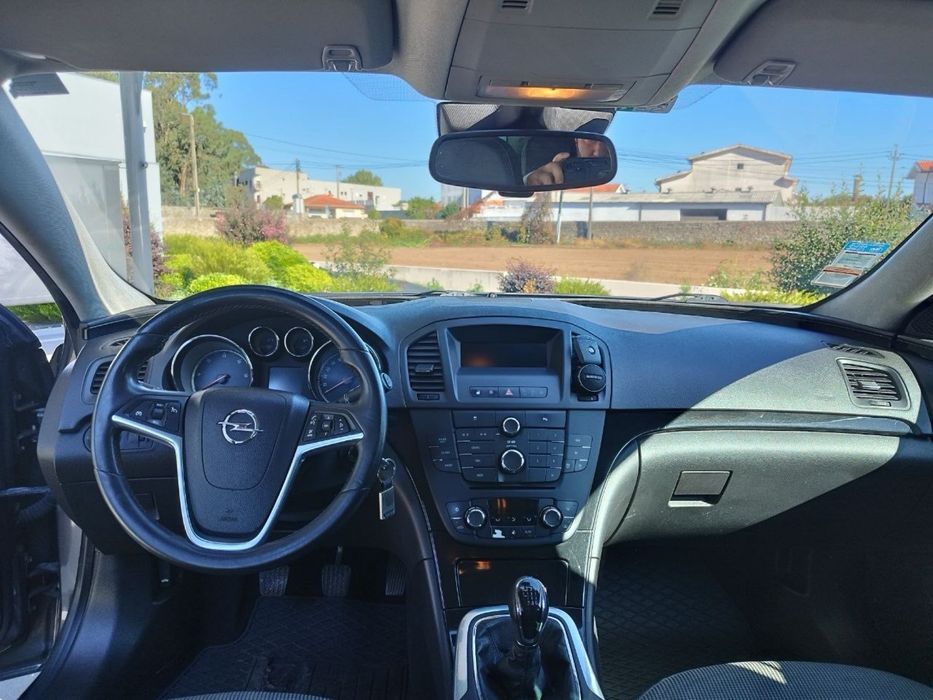 Carrinha opel  ano 2010