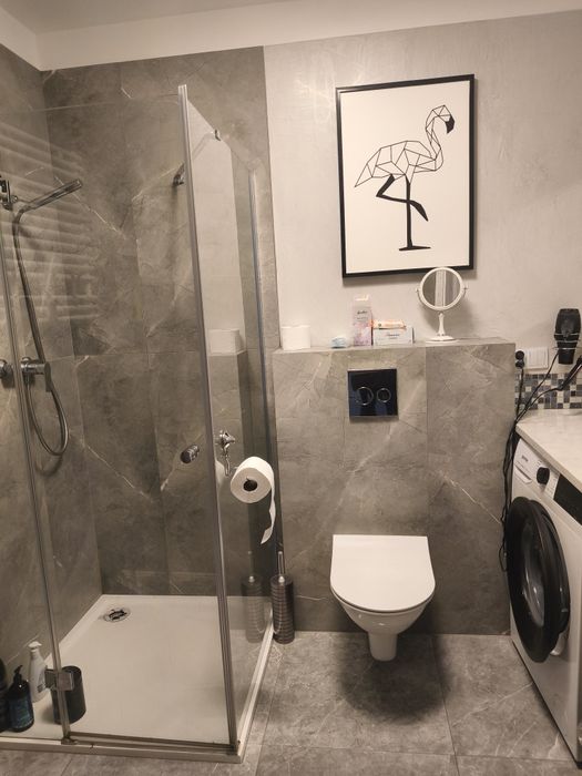 Mieszkanie 78 m, dwa balkony, winda.