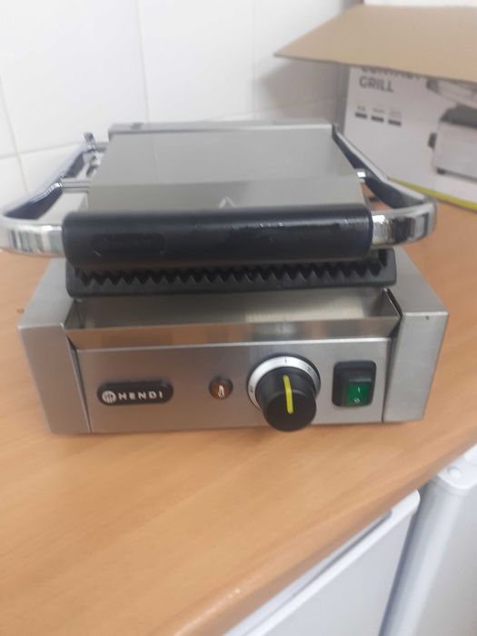 Grill kontaktowy panini Hendi
