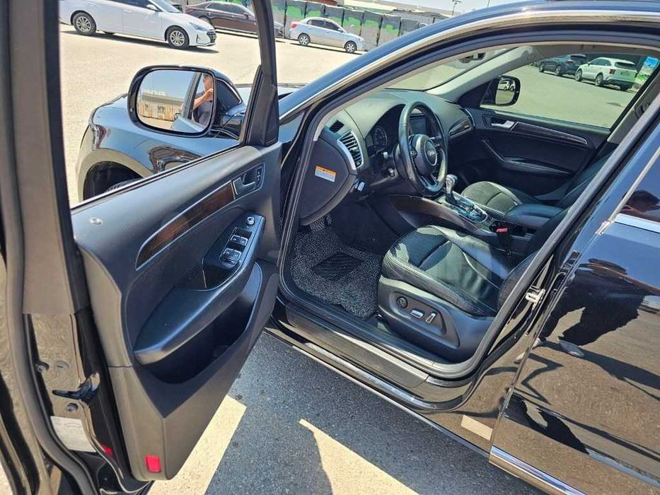 2016 Audi Q5  Premium Plus