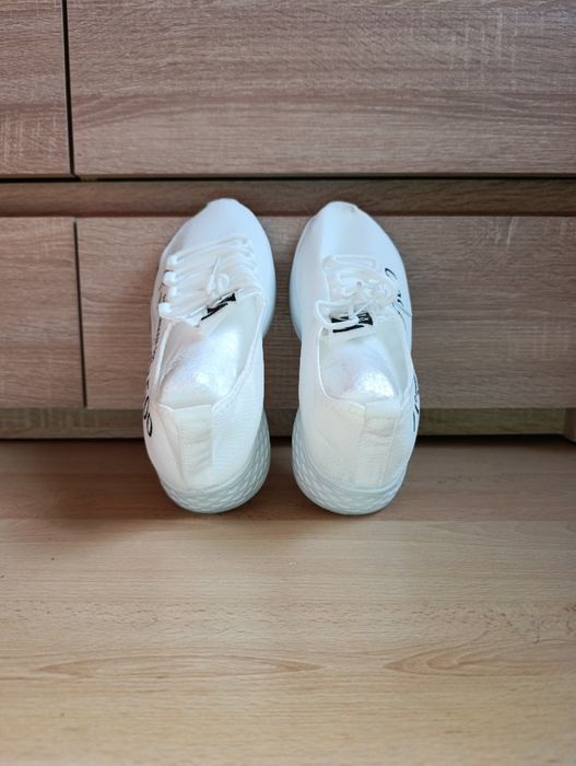 Buty sportowe  nowe