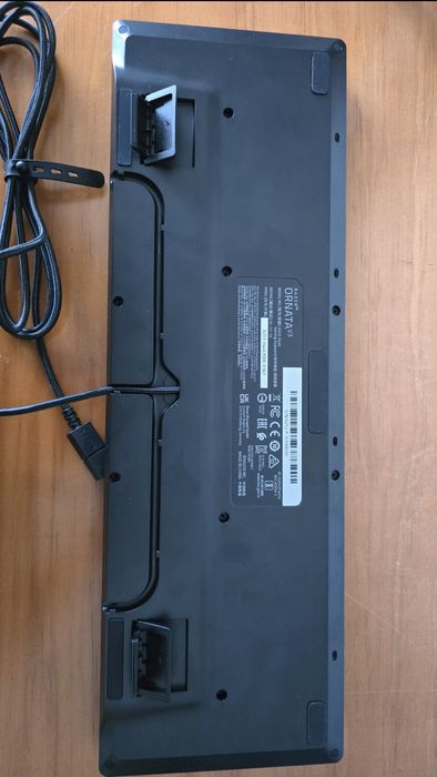 Razer Ornata V3 - Como Novo (C/ Caixa)
