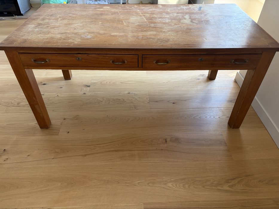 Wooden table 180x90 with two drawers