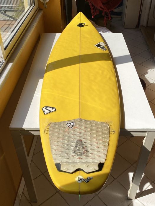 Prancha de surf 5’11 Polen