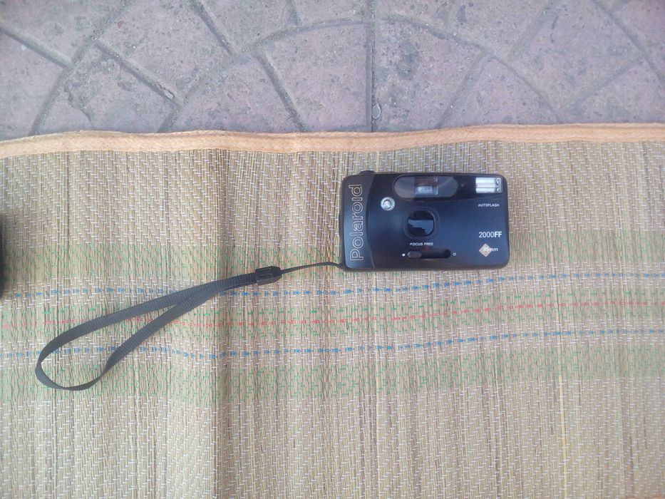 Фотоаппараты Polaroid 2000FF 35 mm.