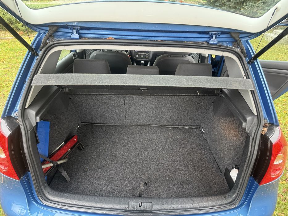 Volkswagen Golf V 1.4 Mpi