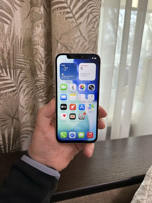 iphone 12 128g білий акумолятор 85%