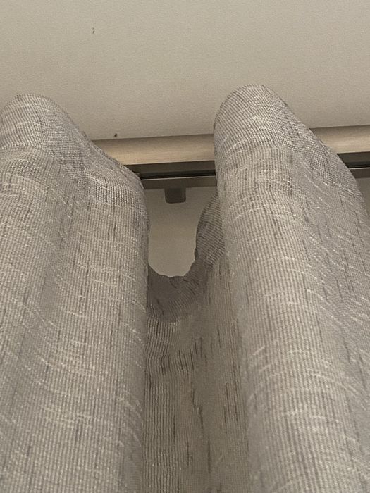 Cortina com ondas e calha