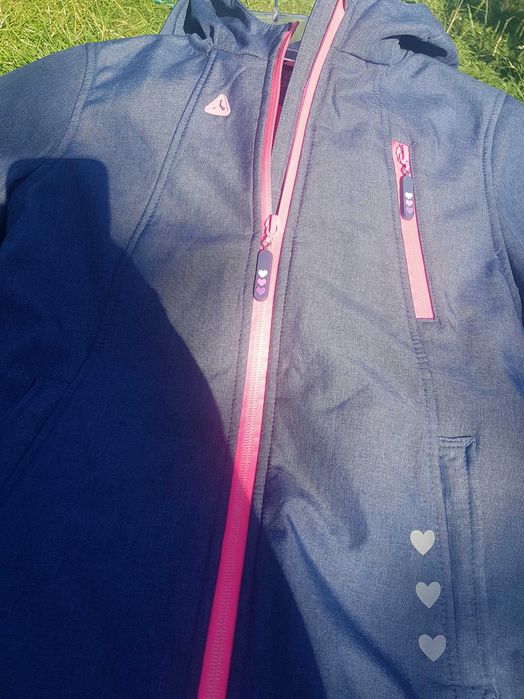 Kurtka  r  152 dziewczyna