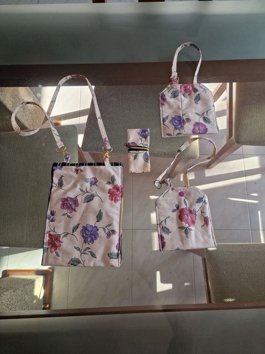 Malas e bolsas feitas a mão