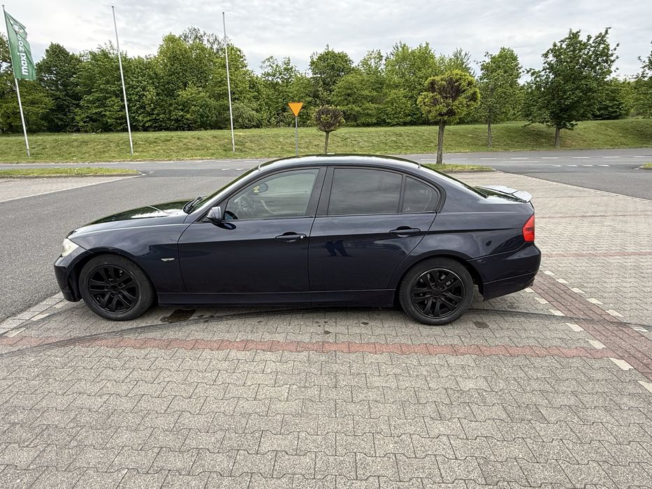 BMW 3 E90 2007r 2.0 Diesel M47 jasne skory