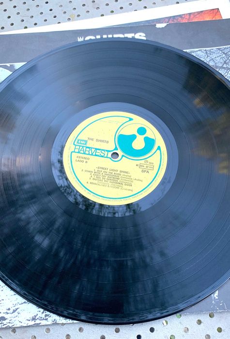 The Shirts – Street Light Shine LP