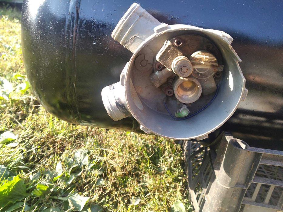 Продається балон ГБО на 65літрів з редуктором Lovato