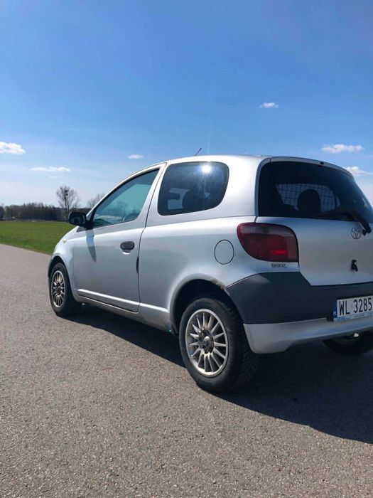 toyota YARIS 2003 sprawna